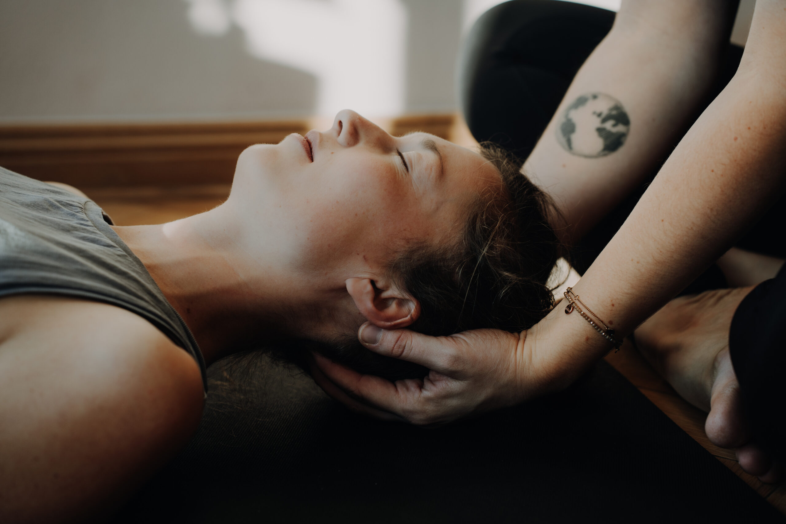 neuro yogatherapie fasziengriff